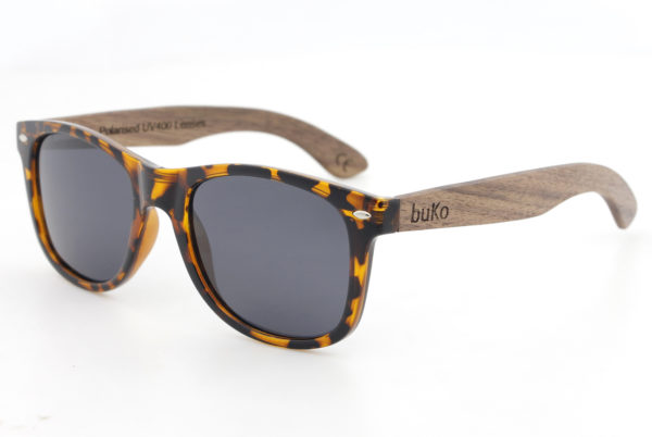 Drift wooden sunglasses with grey lenses