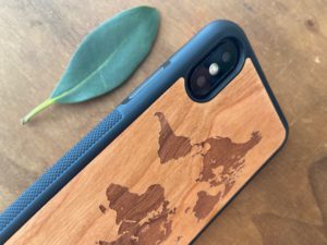 Wooden iPhone X/Xs Case with World Map Engraving