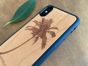 Wooden iPhone X/Xs Case with Palm Tree Engraving II