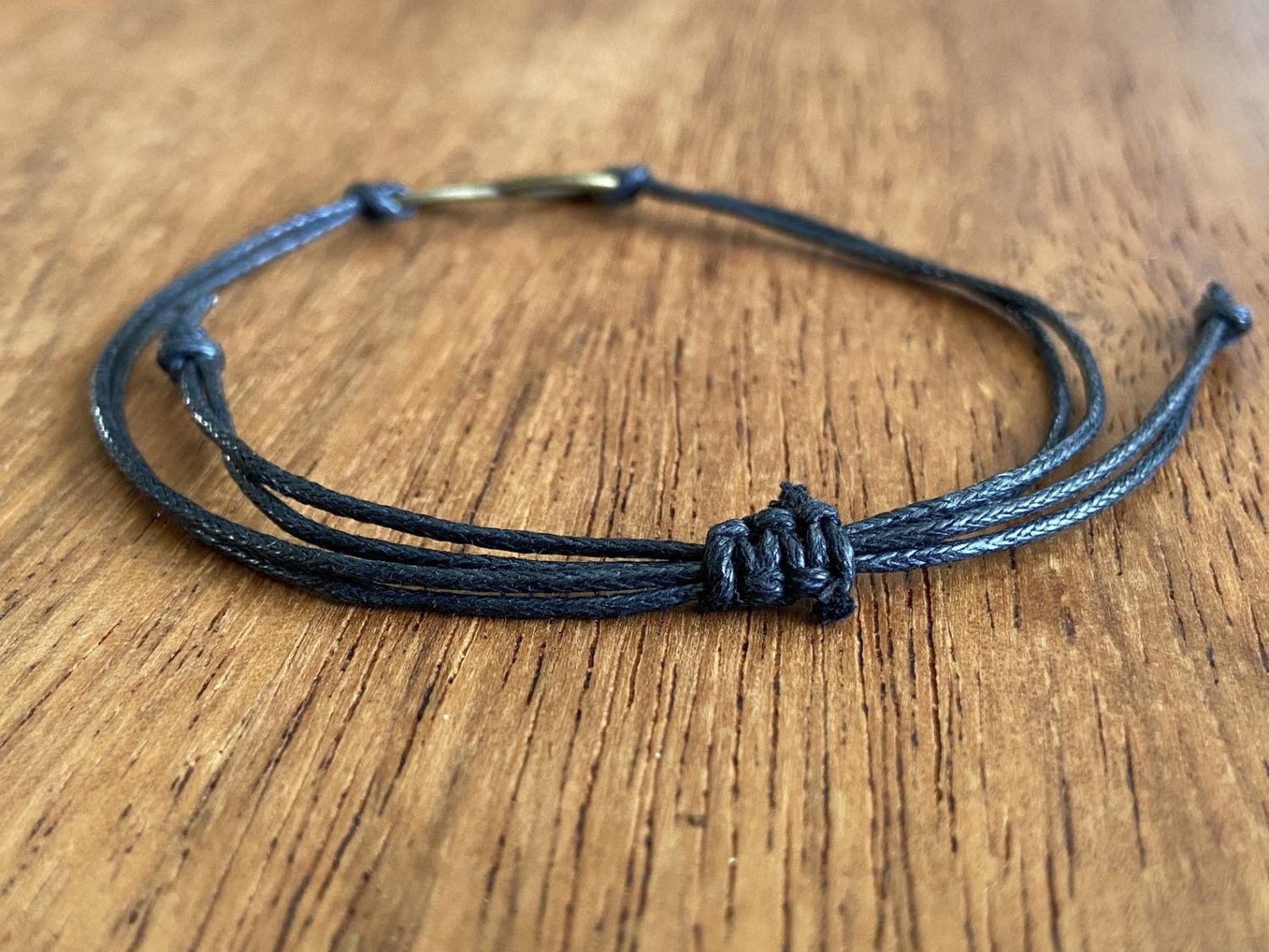 Waxed rope bracelet knot