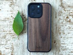 Walnut wood phone case by buko