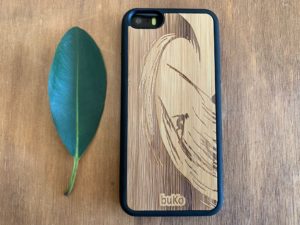 Wooden iPhone 5, 5s, SE Case with Surfer Engraving