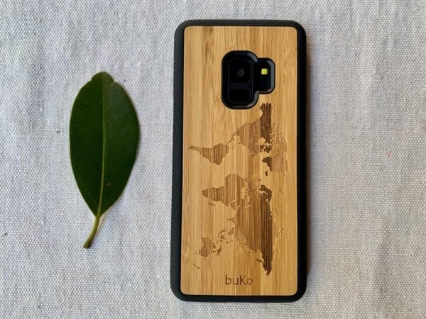 Wooden Galaxy S9/S9 Plus Case with World Map Engraving