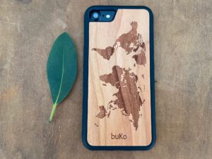 Wooden iPhone 7 and iPhone 7 PLUS Case with World Map Engraving