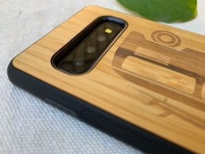Wooden Galaxy S10/S10 Plus Case with Kombi Van Engraving