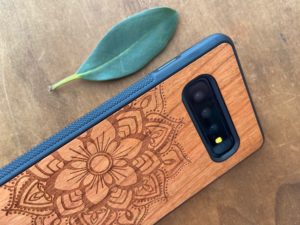 Wooden Galaxy S10/S10 Plus Case with Mandala Engraving IV