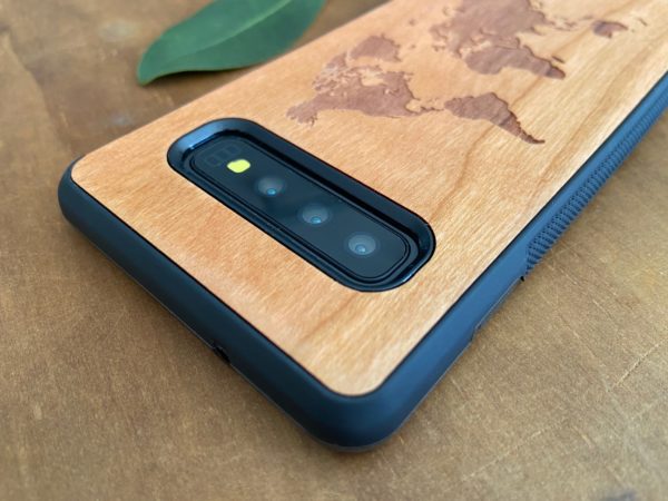 Wooden Galaxy S10/S10 Plus Case with World Map Engraving III