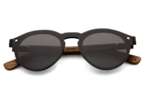 Revolver wooden sunglasses folded