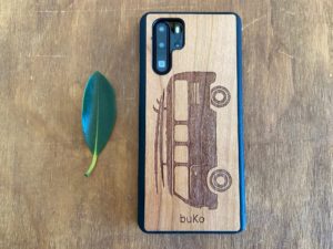 Wooden Huawei P30 Pro Case with Kombi Van Engraving