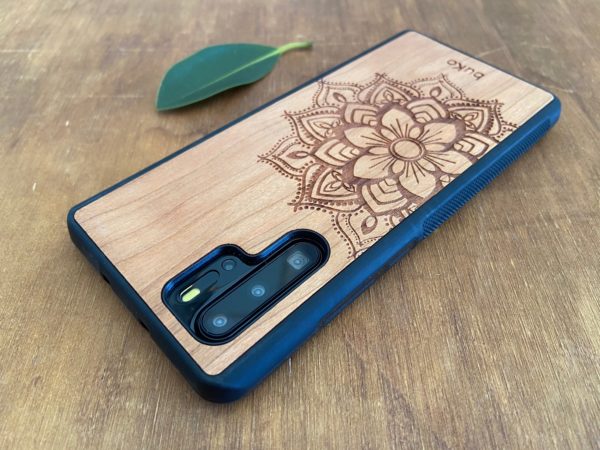 Wooden Huawei P30 Pro Case with Mandala Engraving
