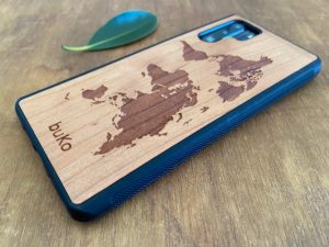 Wooden Huawei P30 Pro Case with World Map Engraving