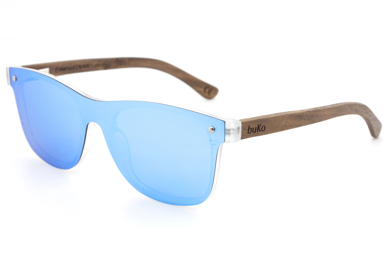 Stark wooden sunglasses with blue lenses