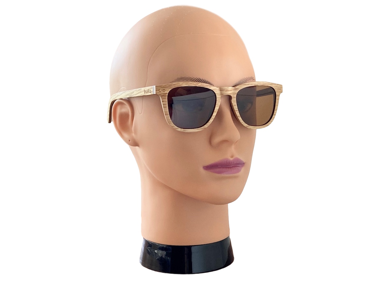 Walker oak wood sunglasses on female model