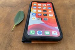 Wooden phone wallet case