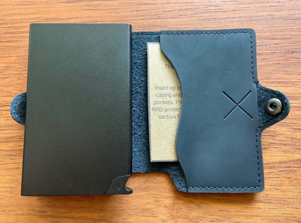 black vegan wallet