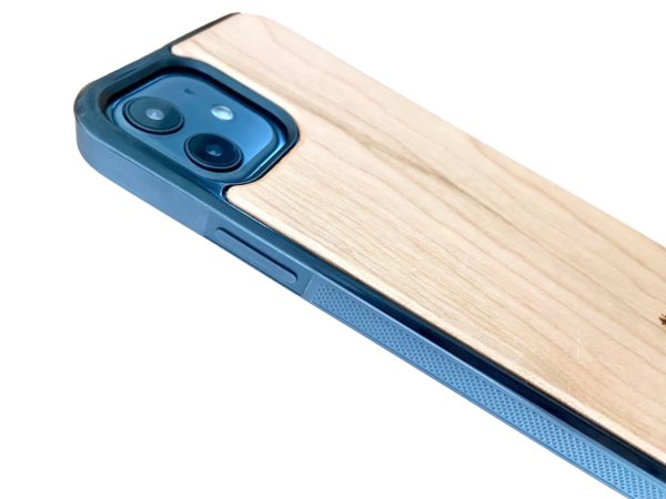 Side of wooden iPhone 13 case