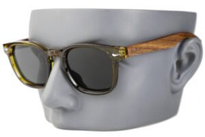 Wilga sunglasses on a mannequin