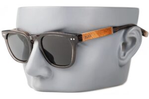 lennox sunglasses on mannequin