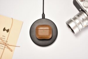 leather AirPods 4 case with camera