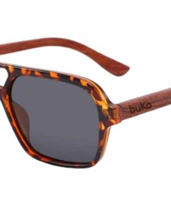 frank fire sunglasses with tortoiseshell frame and wooden arms