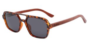 frank fire sunglasses with tortoiseshell frame and wooden arms
