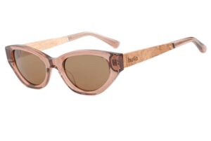 Havana sunglasses with amber brown frame, brown lenses and wooden temples.