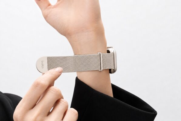 Starlight Velour stainless steel mesh Apple Watch band by Buko worn on wrist
